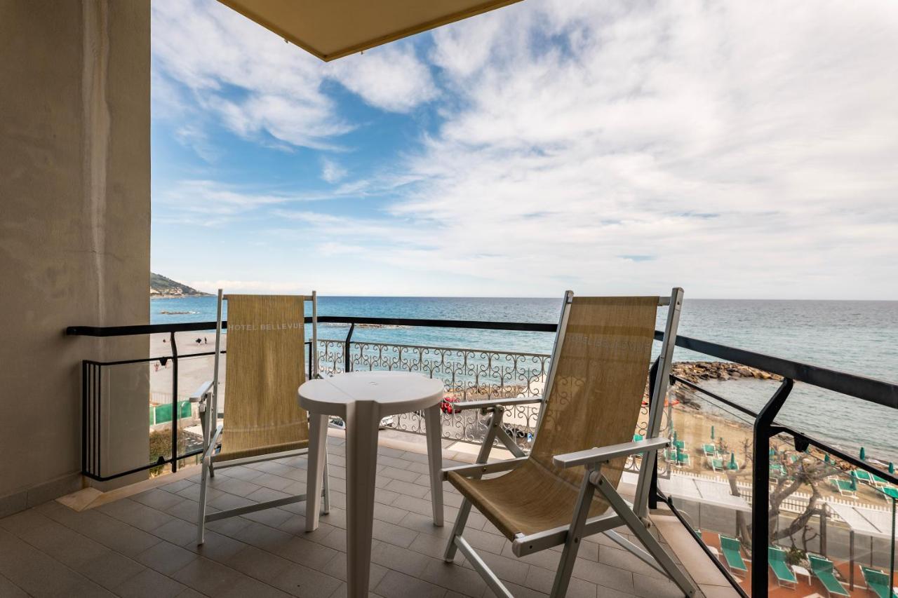Hotel Bellevue Et Mediterranée Diano Marina Eksteriør billede
