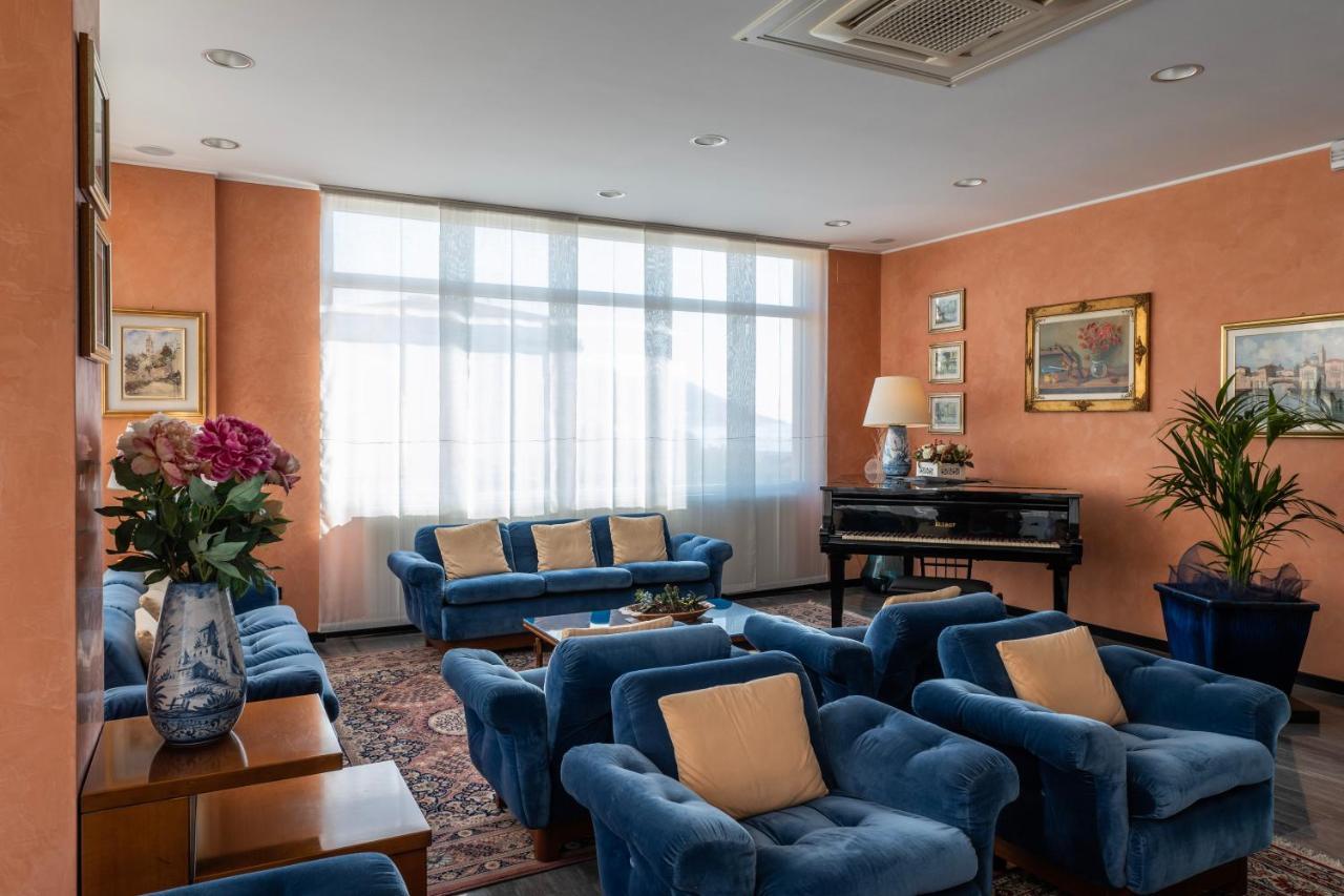 Hotel Bellevue Et Mediterranée Diano Marina Eksteriør billede